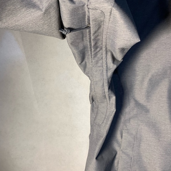 The North face women’s jacket - Picture 7 of 14